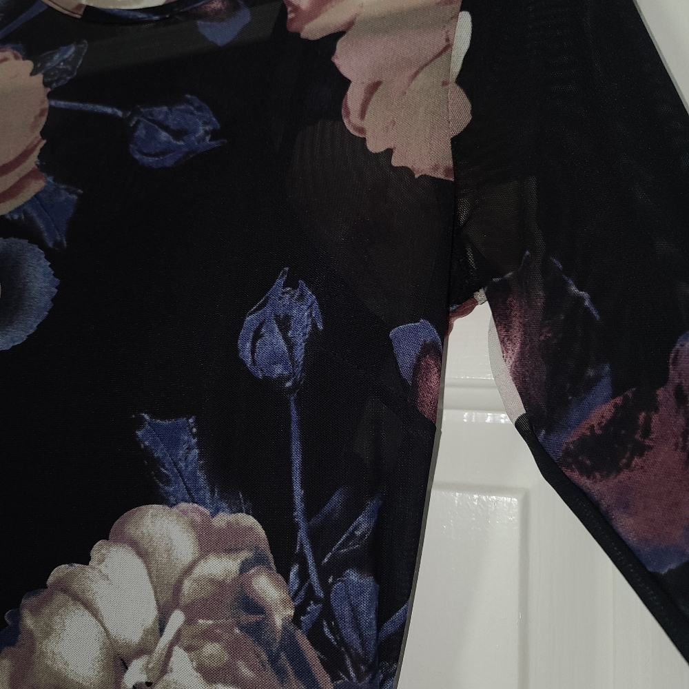Le Chateau dress - Picture 5 of 9
